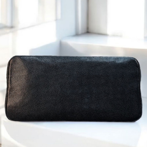 ✨️Authentic Chanel Black Medallion Caviar Leather Tote Bag (Excellent Condition) - Picture 12 of 16